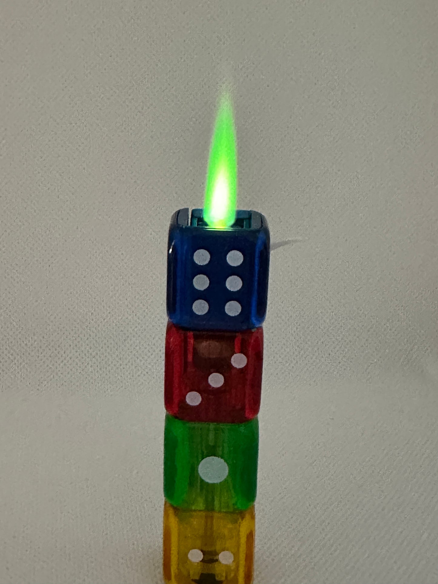 Mechero : Dados
